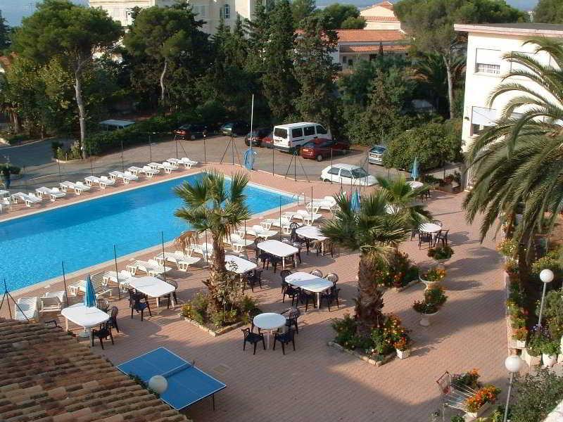 Village Vacances Le Lion De Mer Сен-Рафаель Екстер'єр фото