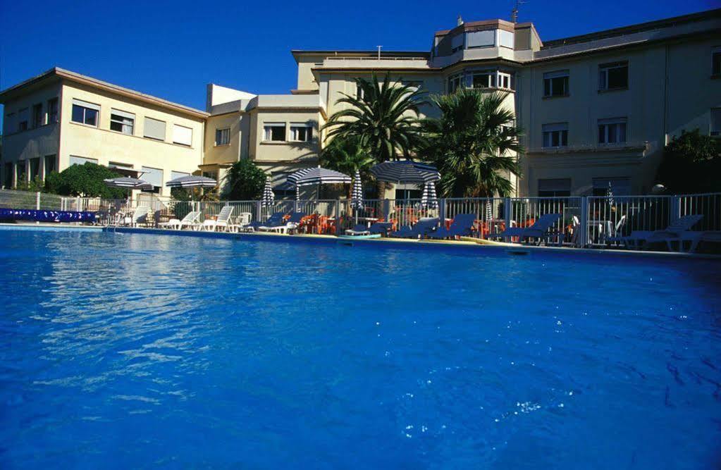 Village Vacances Le Lion De Mer Сен-Рафаель Екстер'єр фото